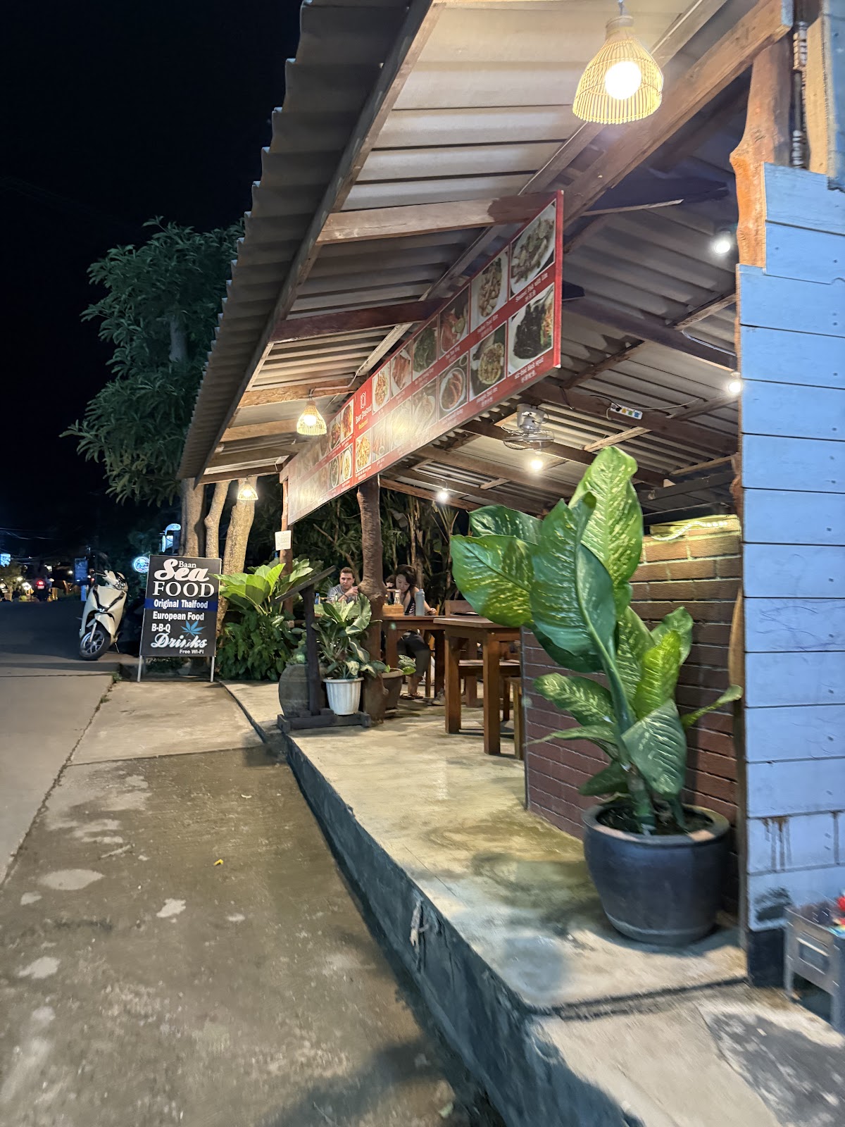 Baan Seafood Restaurant