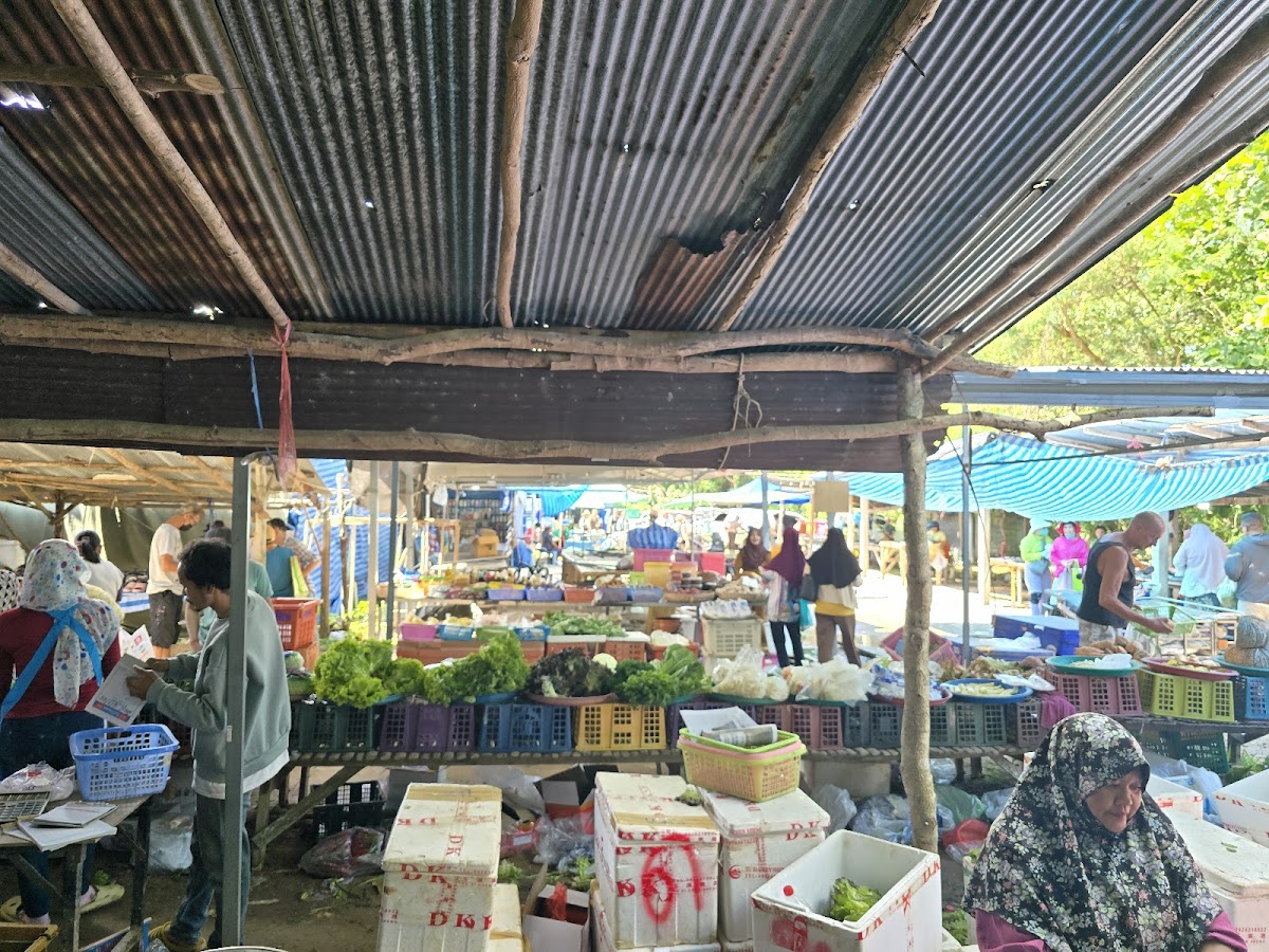 Monday Market