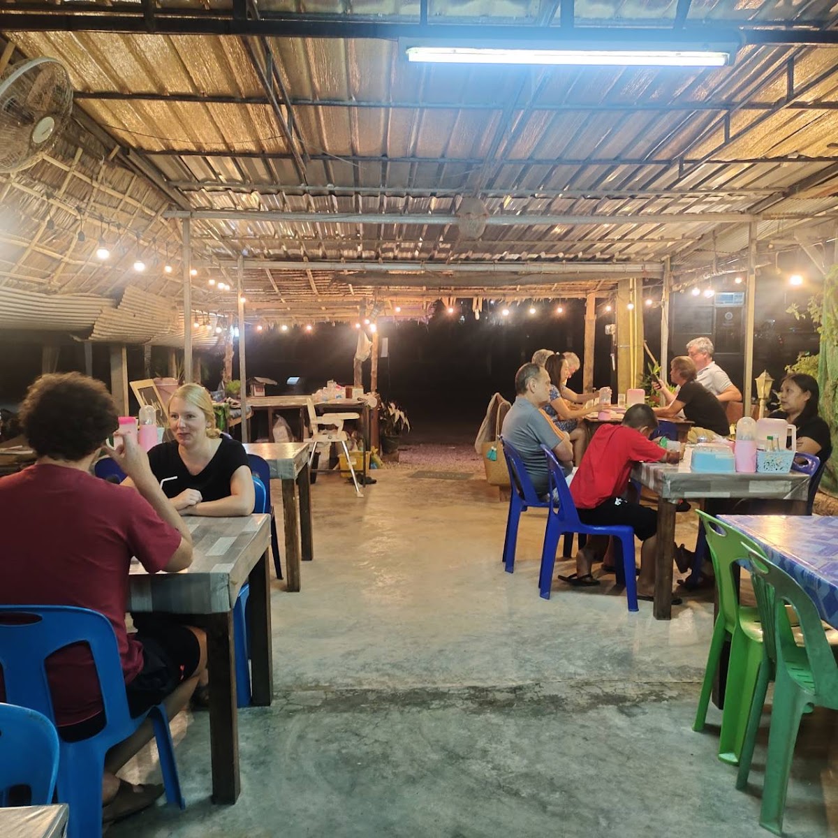Phra ae seafood